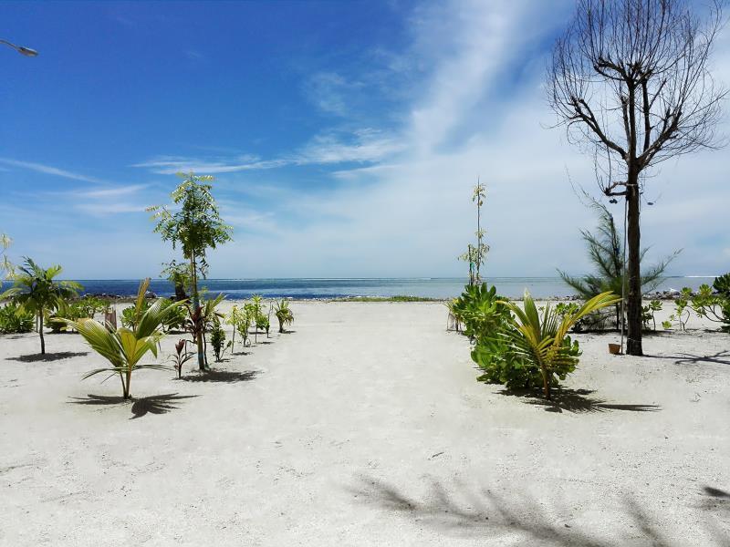 Royal Pearl Inn Maafushi Exterior foto