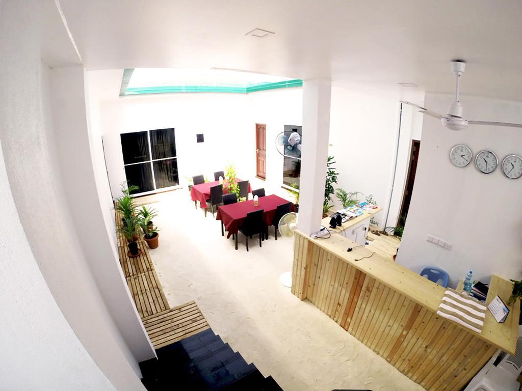 Royal Pearl Inn Maafushi Exterior foto