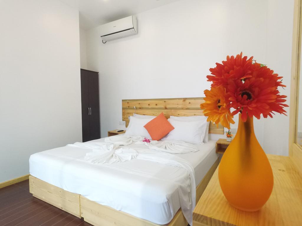 Royal Pearl Inn Maafushi Exterior foto